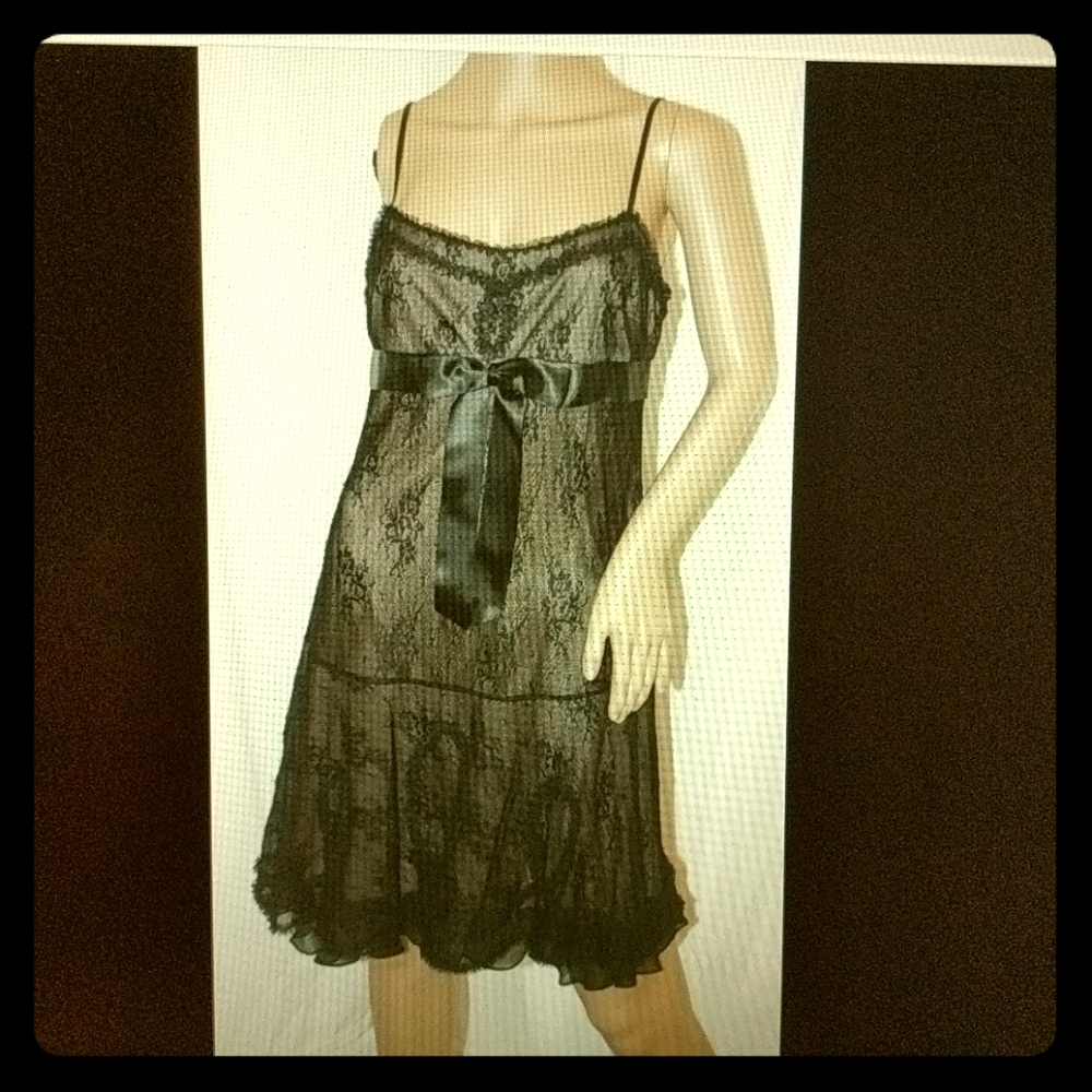 Papell boutique lace little black dress 10
